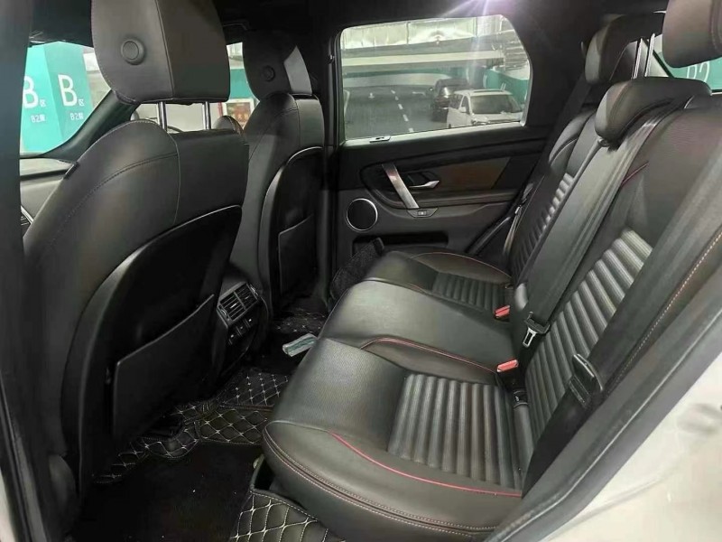 广州21年路虎揽胜运动7