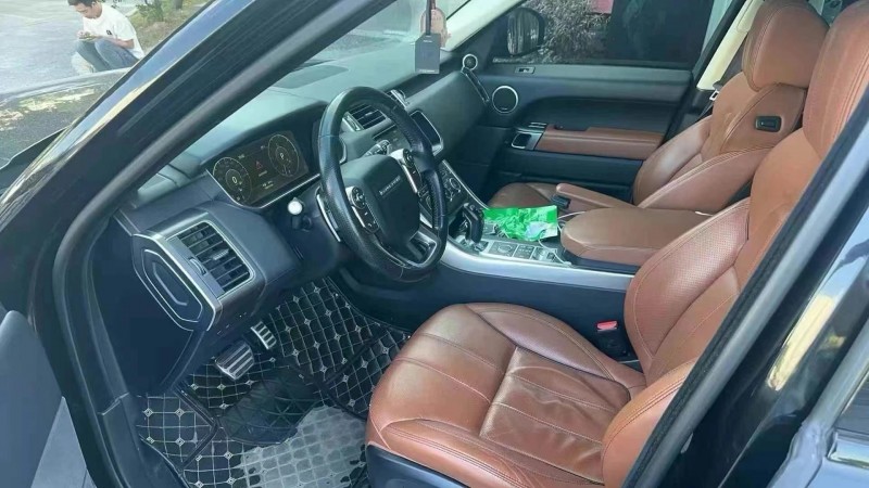 广州17年路虎揽胜运动4