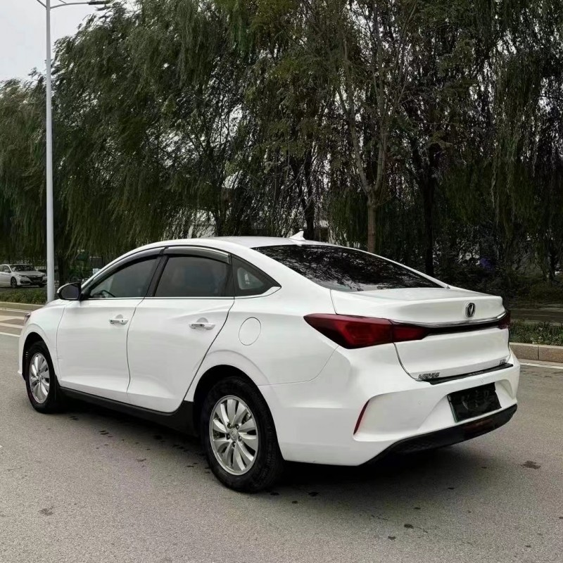 枣庄22年长安汽车逸动8