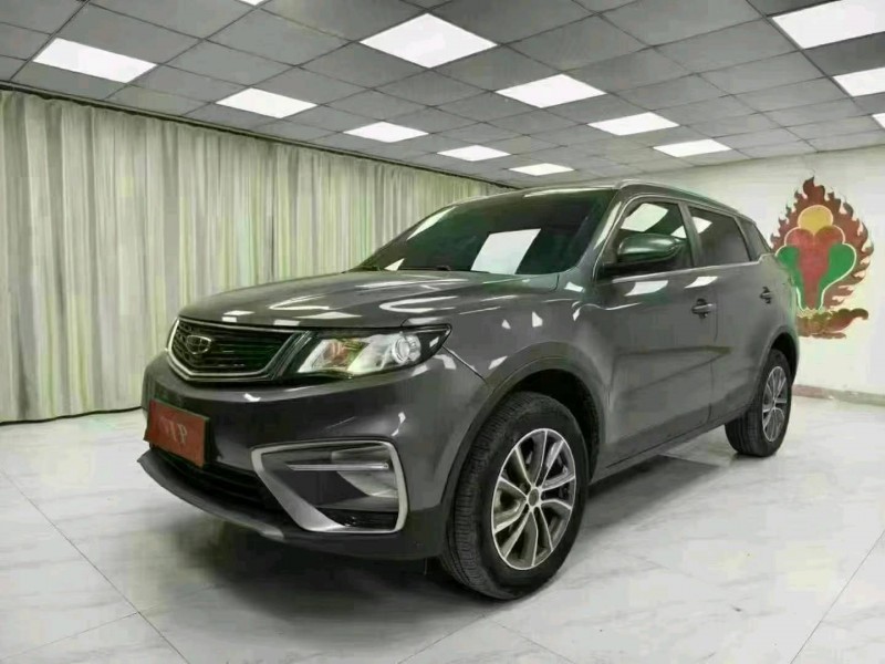 成都22年吉利博越2