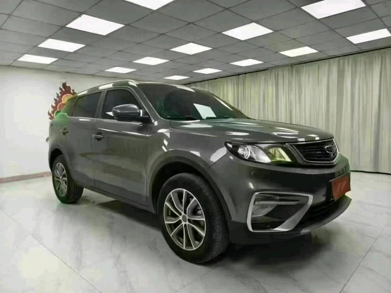 成都22年吉利博越3