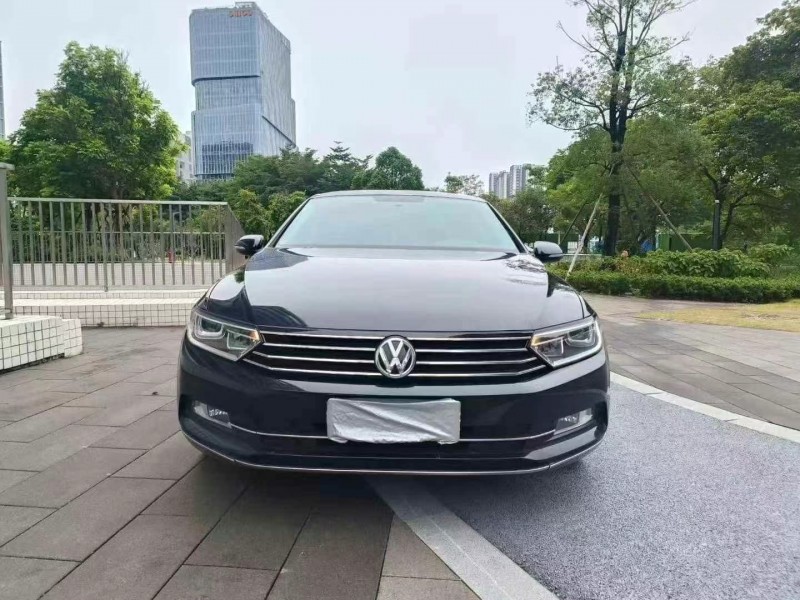 佛山17年大众迈腾1