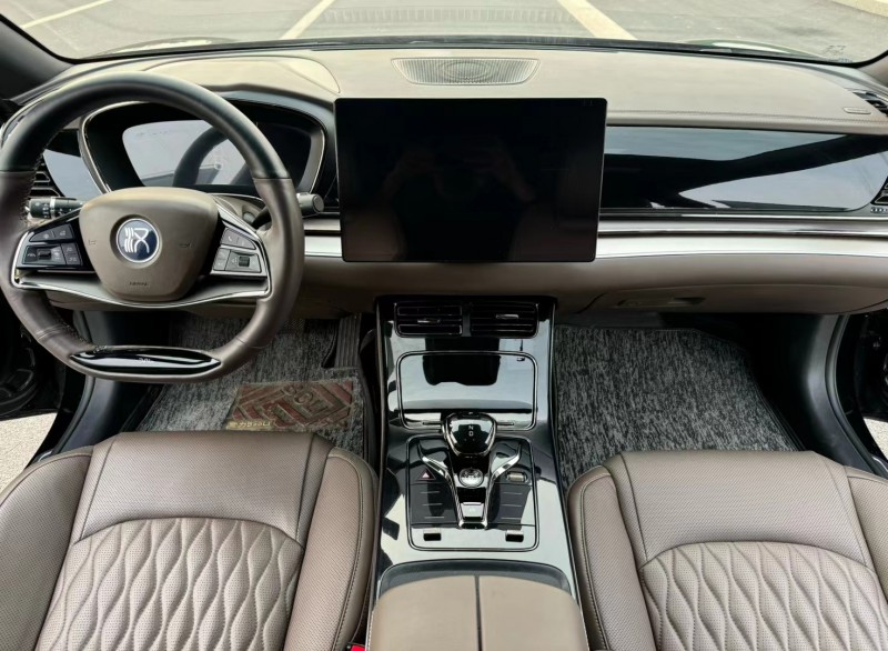 枣庄23年比亚迪汉4