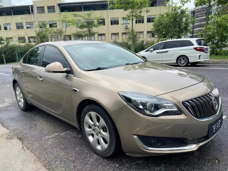 广州16年别克君威2