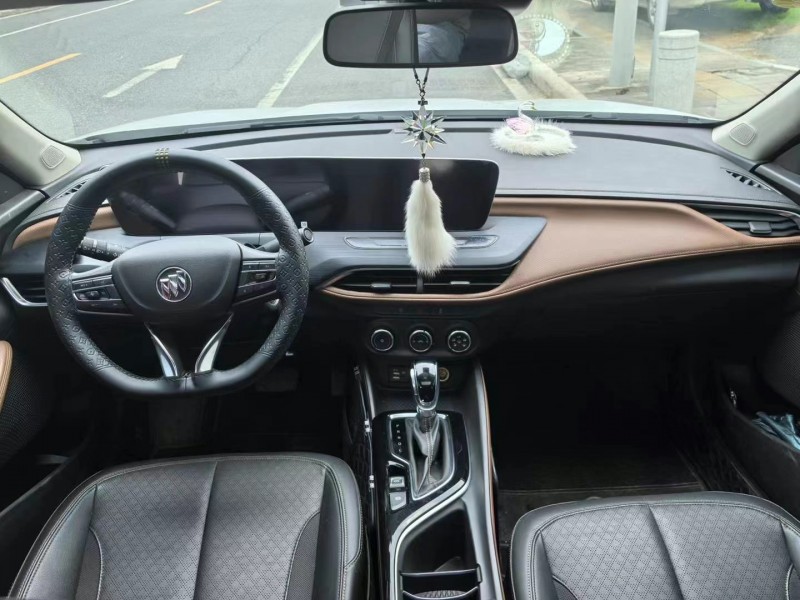 广州21年别克威朗9