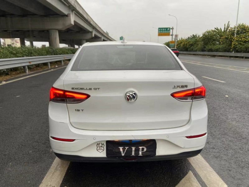 广州19年别克英朗5