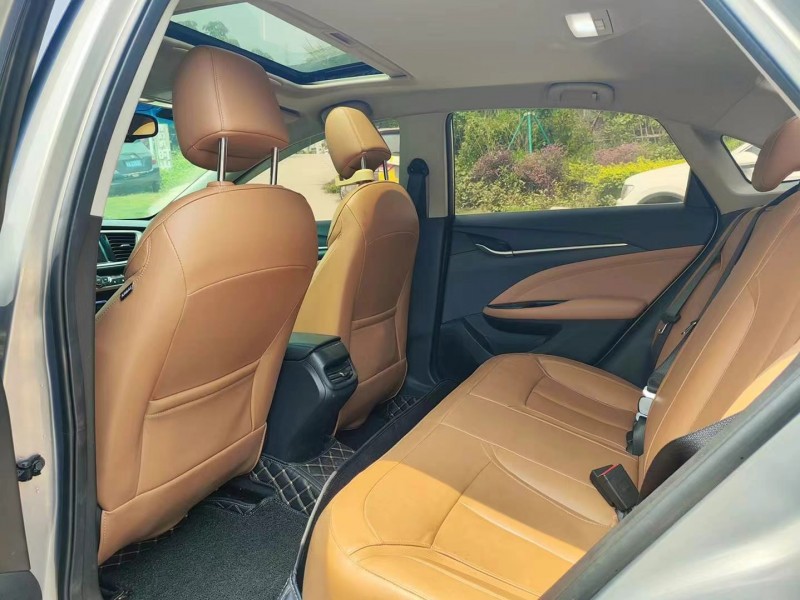 广州18年别克英朗8