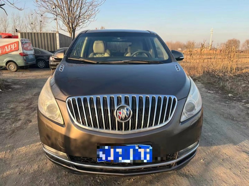 保定12年别克GL81