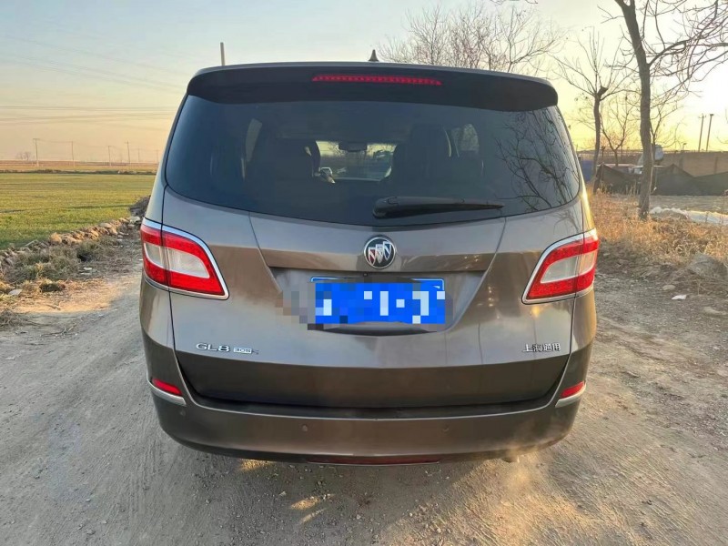 保定12年别克GL85