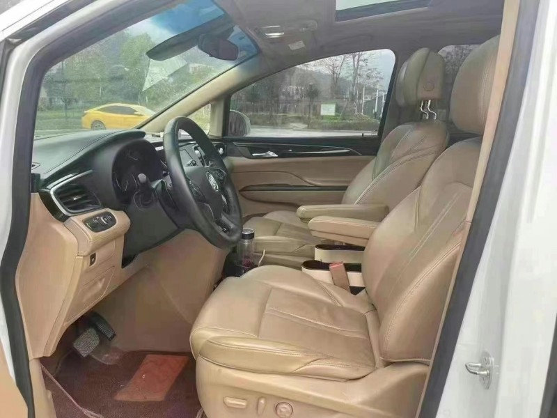 佛山20年别克GL87