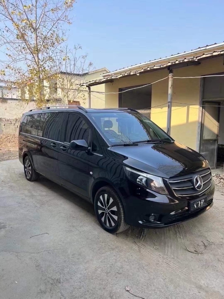 菏泽21年奔驰威霆2