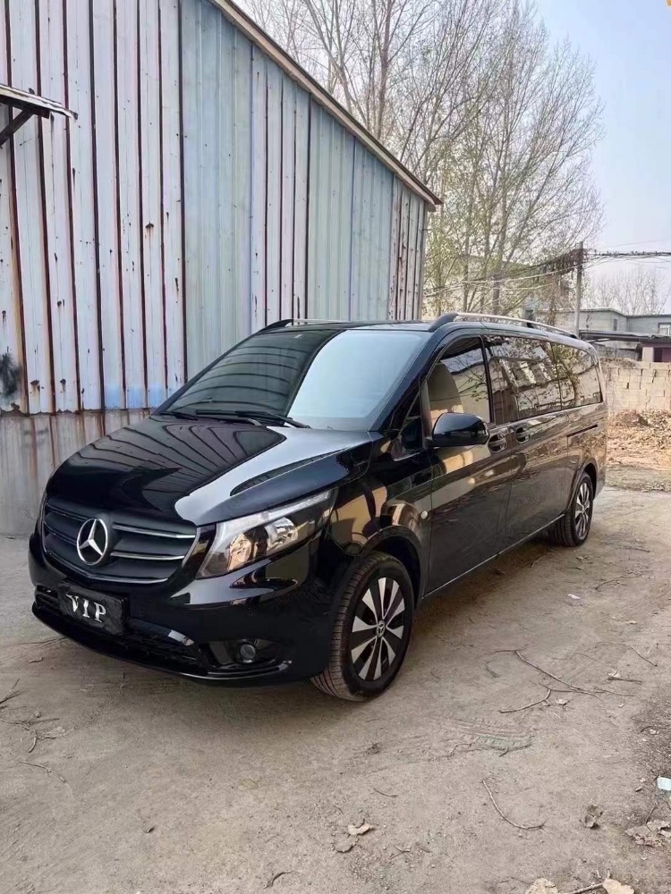 菏泽21年奔驰威霆6