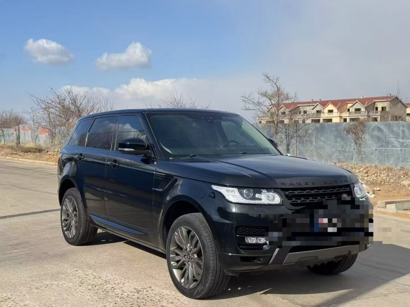 青岛18年路虎揽胜运动3