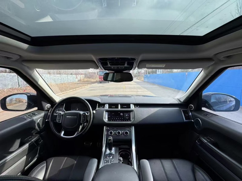 青岛18年路虎揽胜运动4