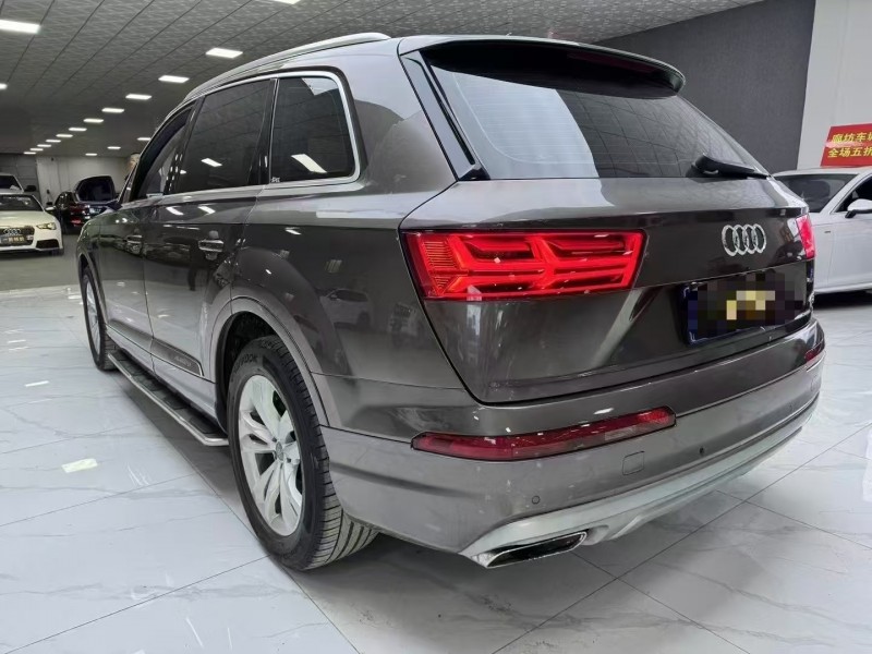 廊坊18年奥迪Q74