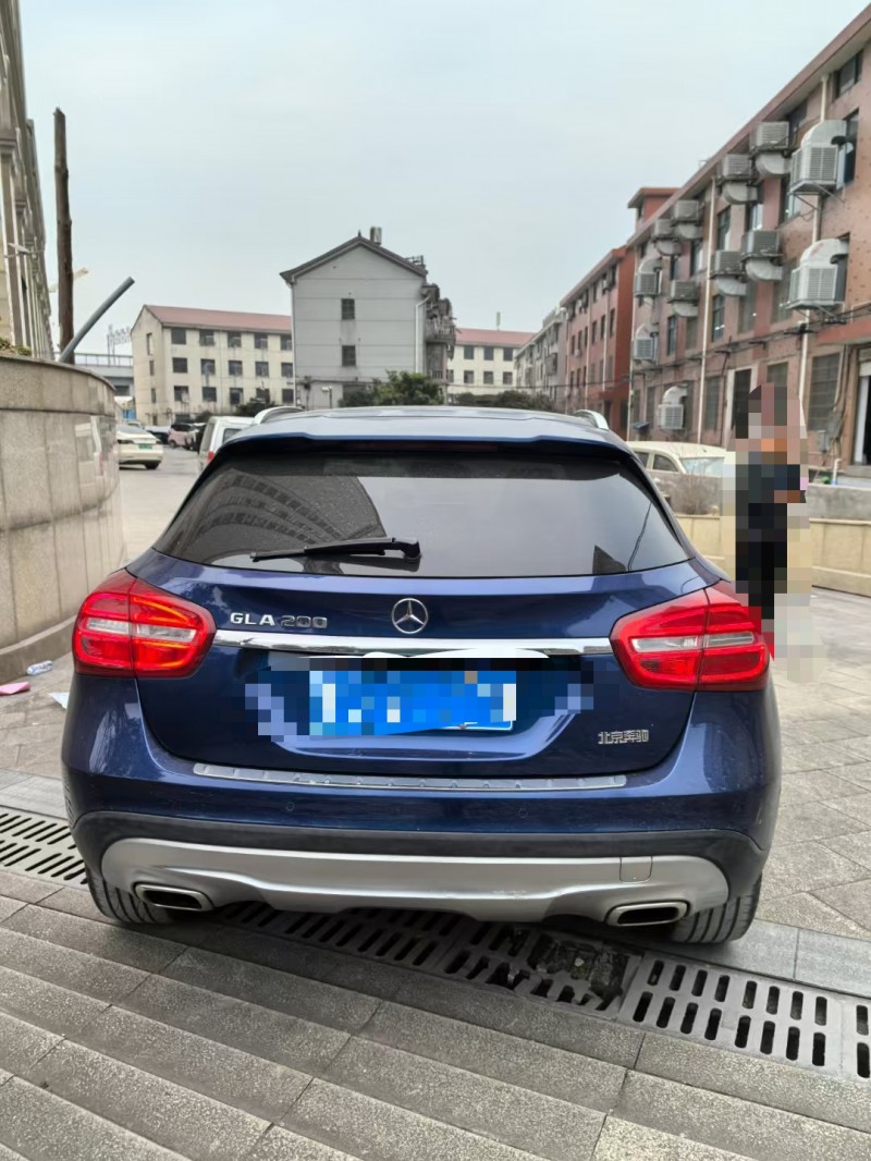 菏泽16年奔驰GLA9