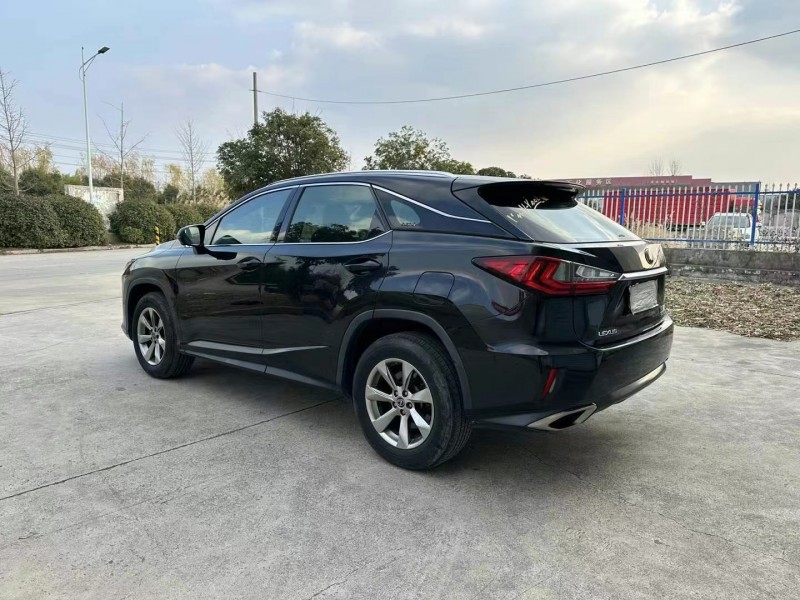徐州18年雷克萨斯RX8