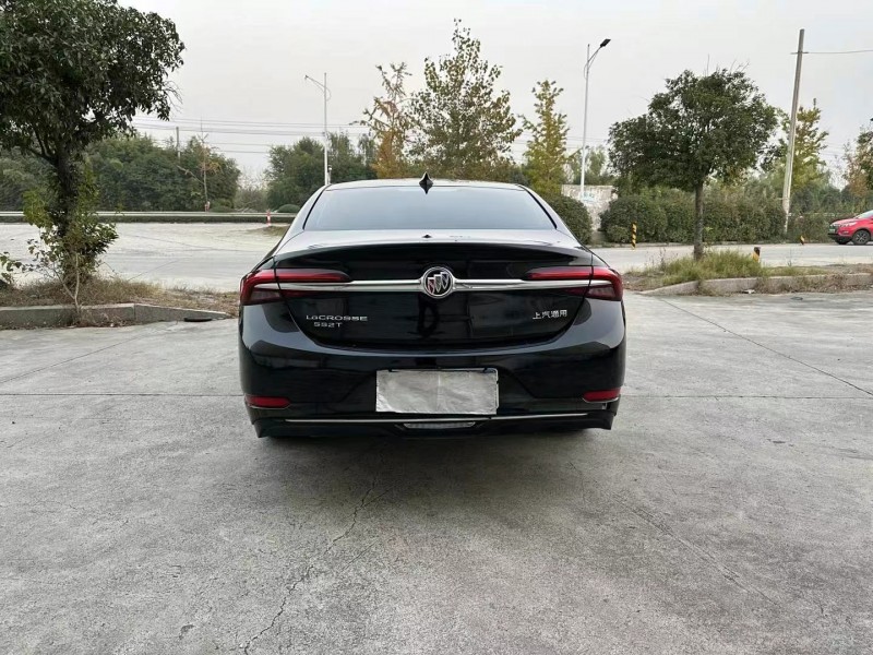 徐州23年别克君越9