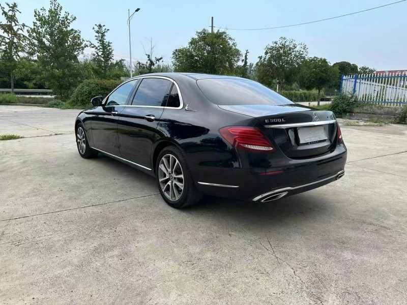 徐州20年奔驰E8