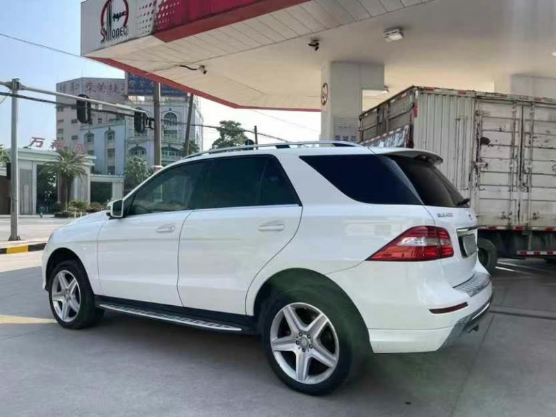 东莞16年奔驰ML8