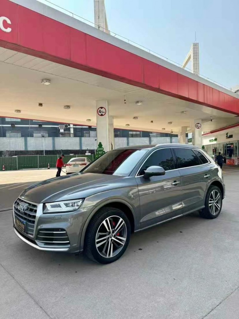 东莞21年奥迪Q52