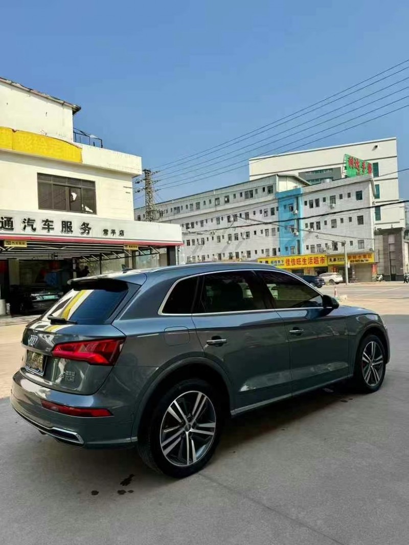 东莞21年奥迪Q59