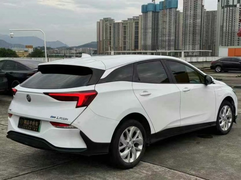 东莞23年别克微蓝7