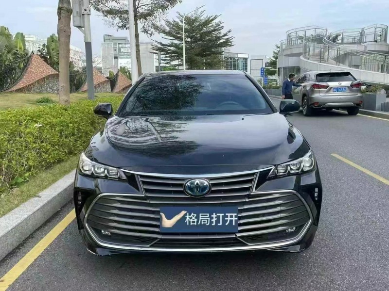 深圳22年丰田亚洲龙1