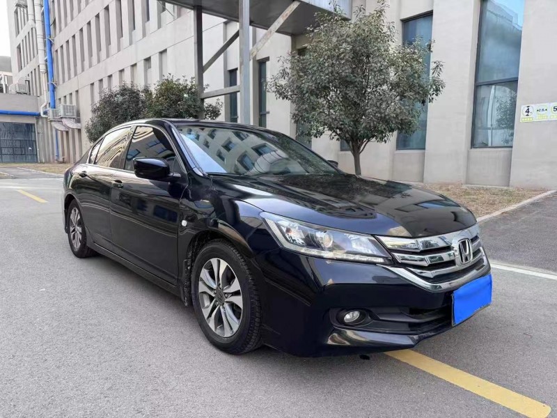 徐州14年本田雅阁2