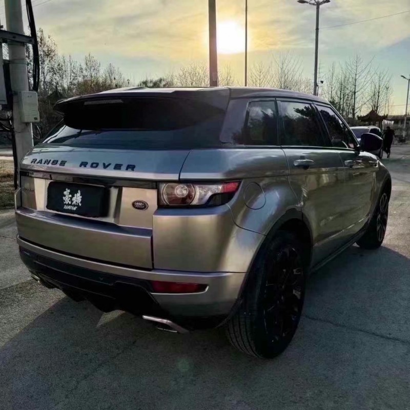 泰安14年路虎极光4