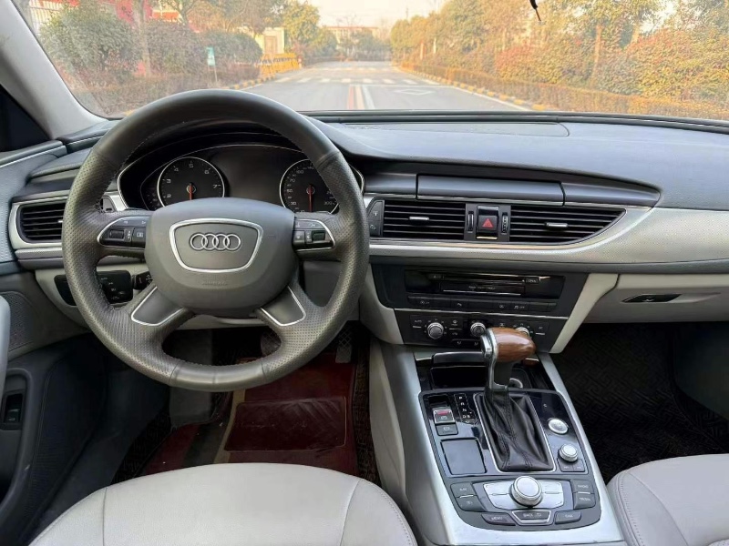 枣庄14年奥迪A6L7