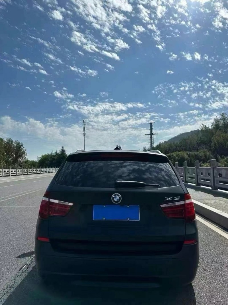 泰安13年寶馬X36