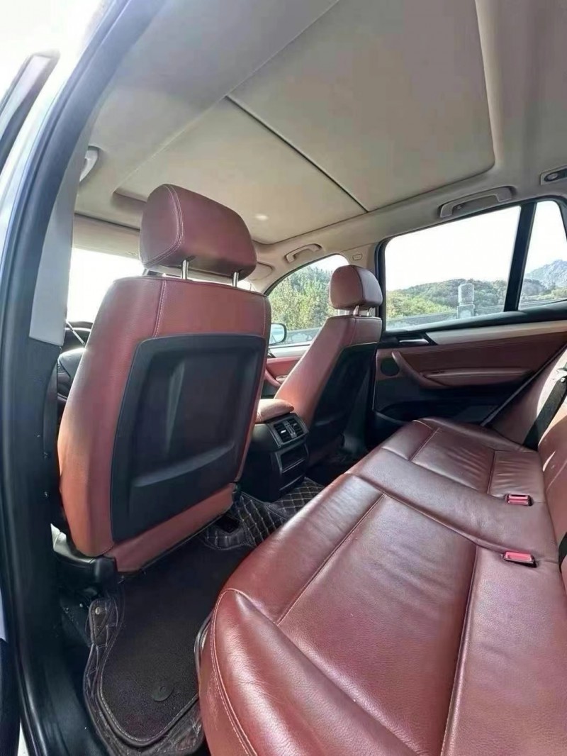 泰安13年寶馬X37