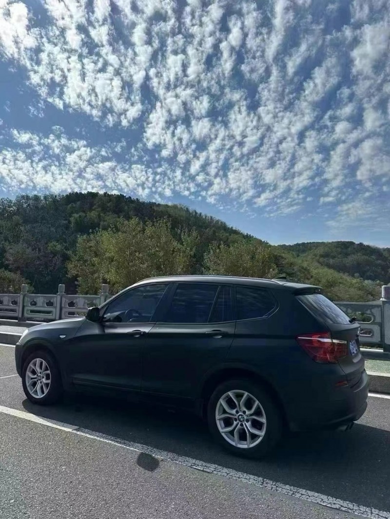 泰安13年寶馬X38