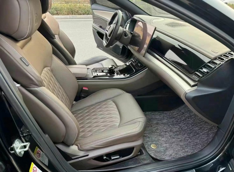 济宁23年比亚迪汉6