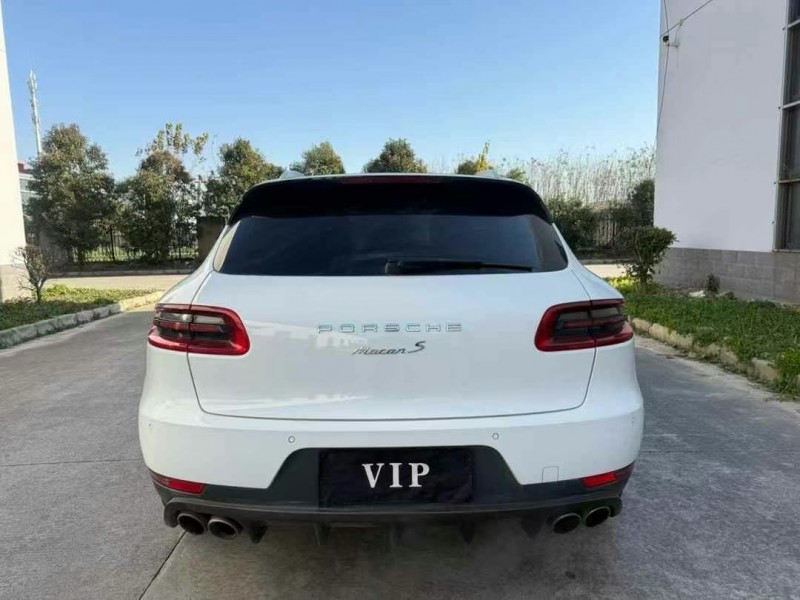 盐城17年保时捷Macan7