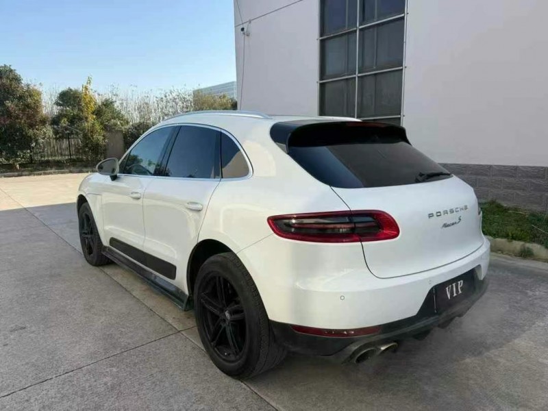 盐城17年保时捷Macan9