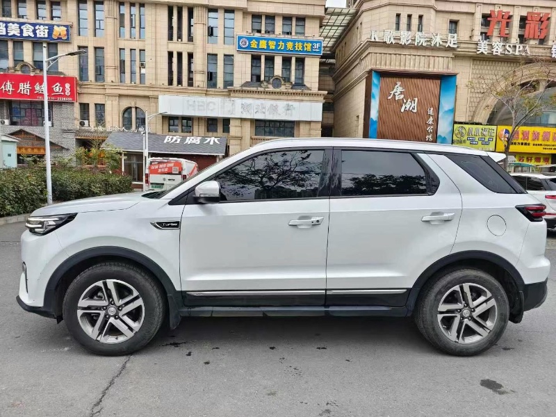 襄陽20年長安汽車CS553