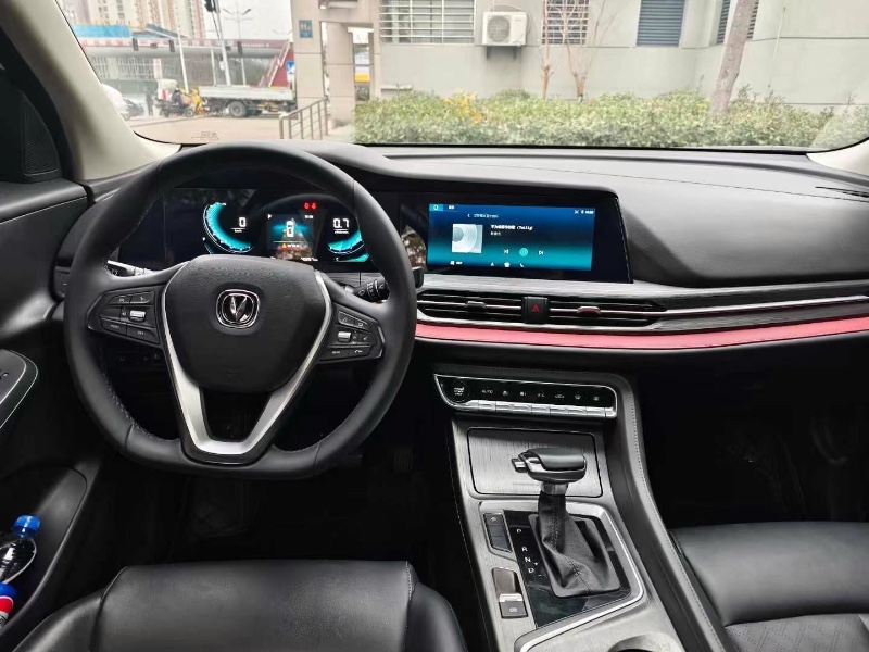 襄陽20年長安汽車CS558