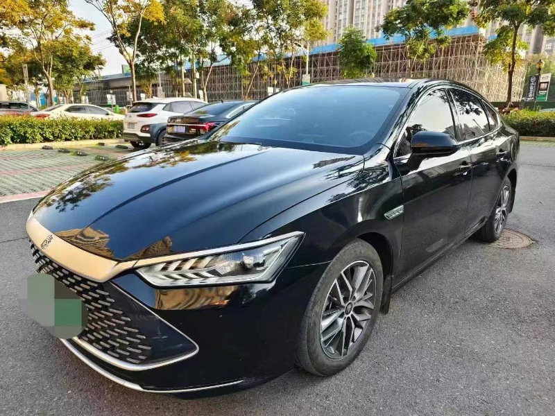 襄陽22年比亞迪秦2
