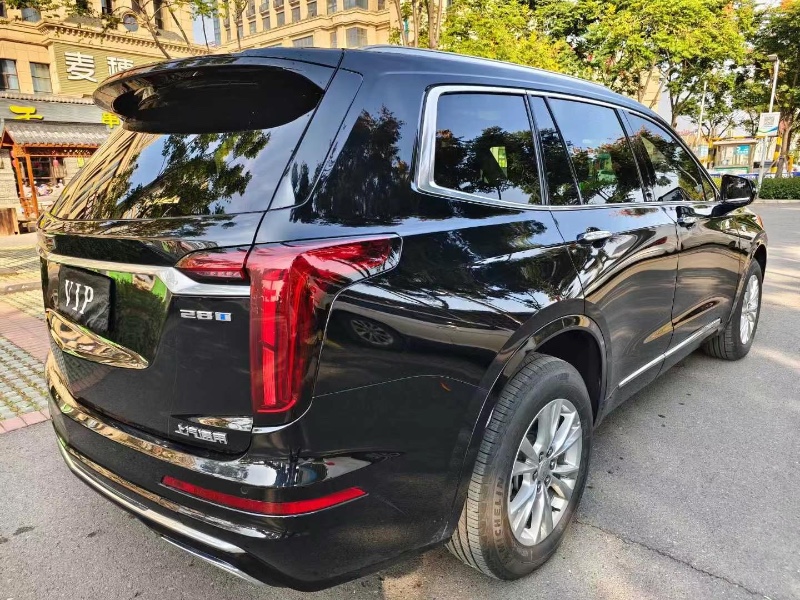 襄陽22年凱迪拉克XT65