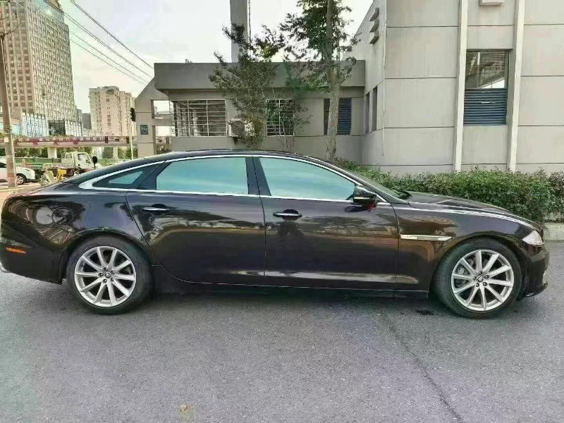 襄陽13年捷豹XJL3