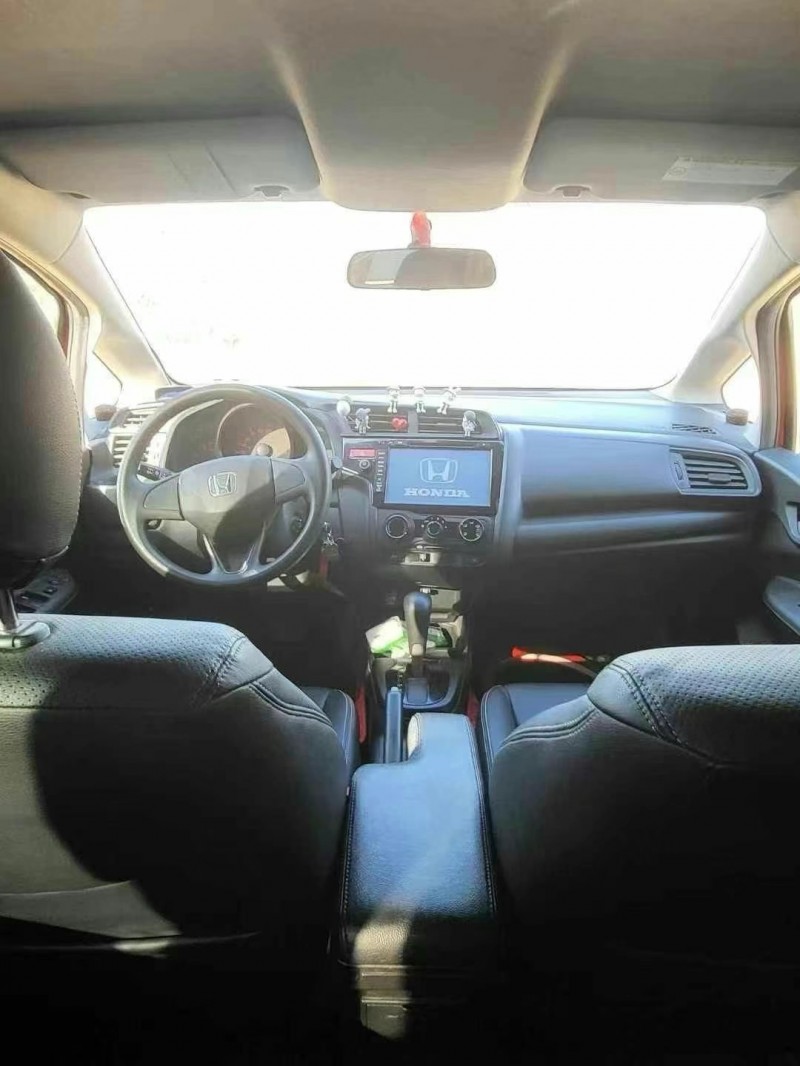 济宁14年本田飞度8