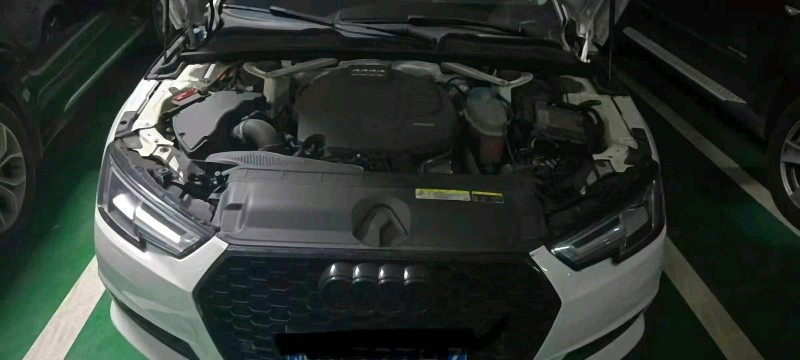 徐州17年奥迪A4L4