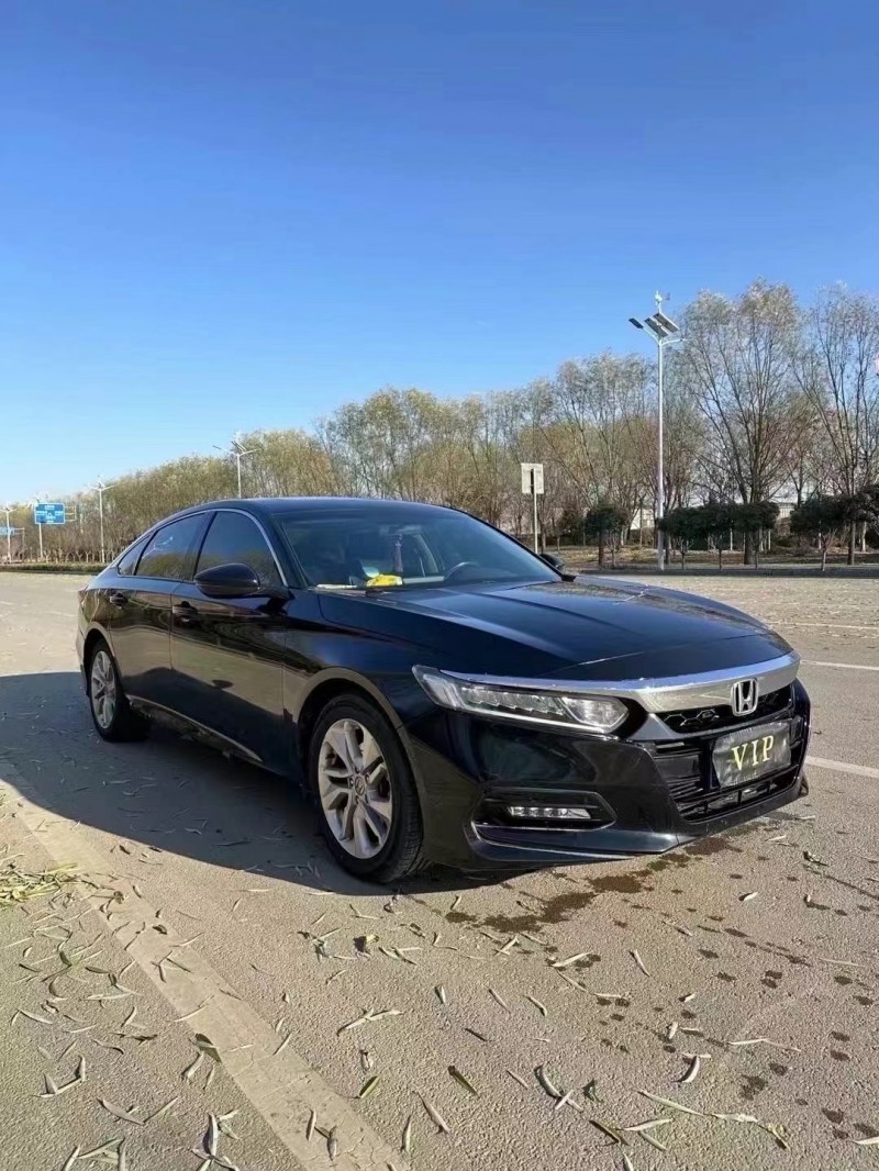 枣庄18年本田雅阁2