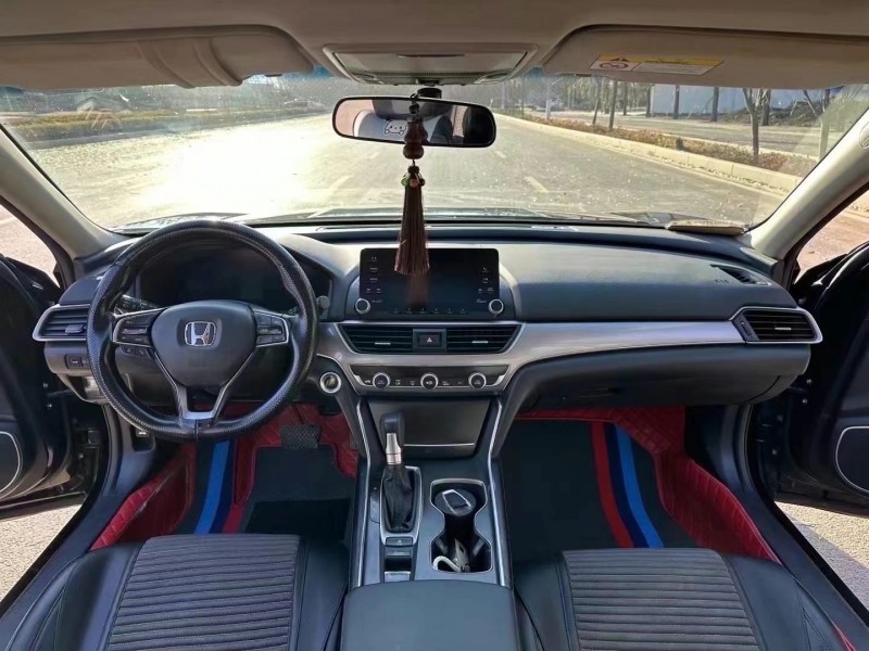 枣庄18年本田雅阁5