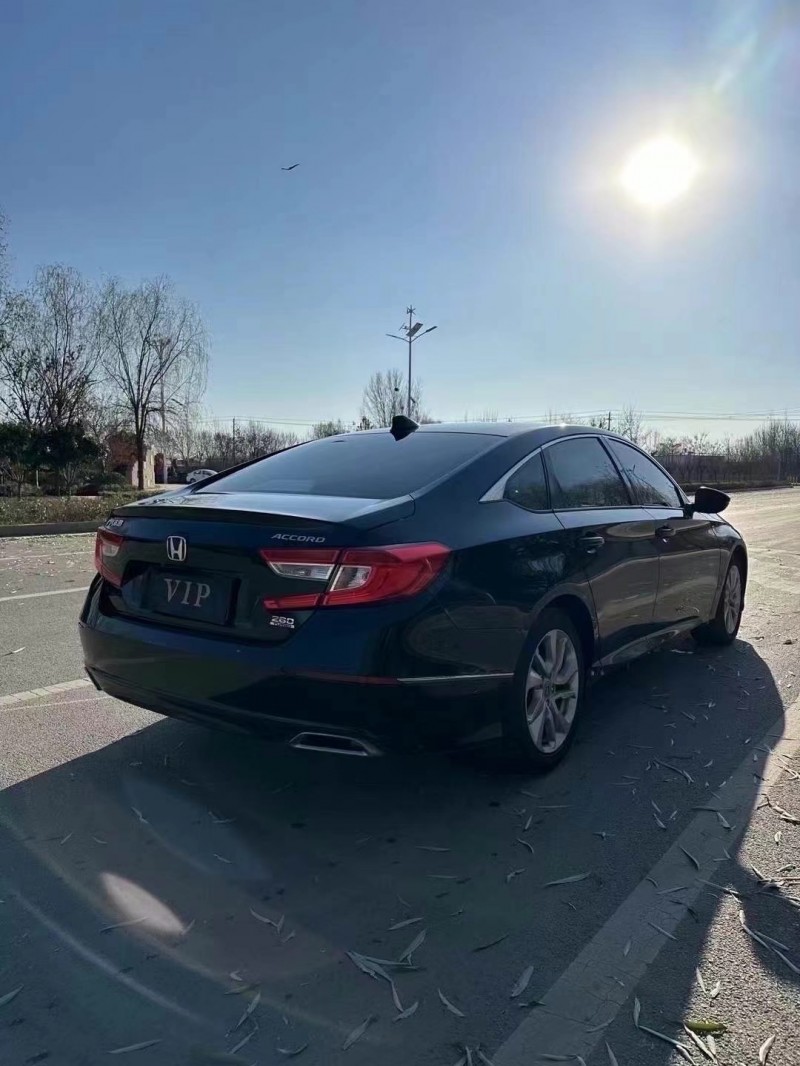 枣庄18年本田雅阁8