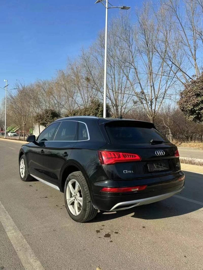 枣庄20年奥迪Q59