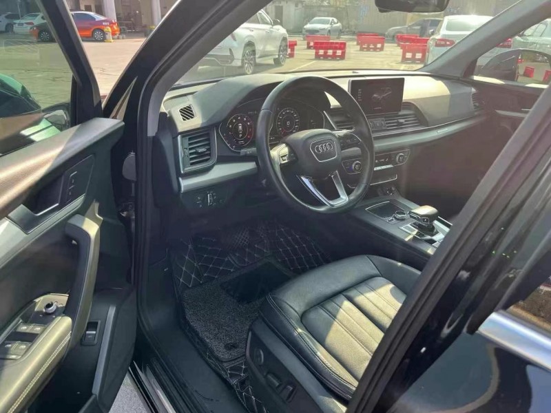 广州21年奥迪Q58