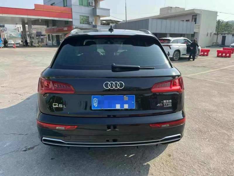 广州21年奥迪Q59